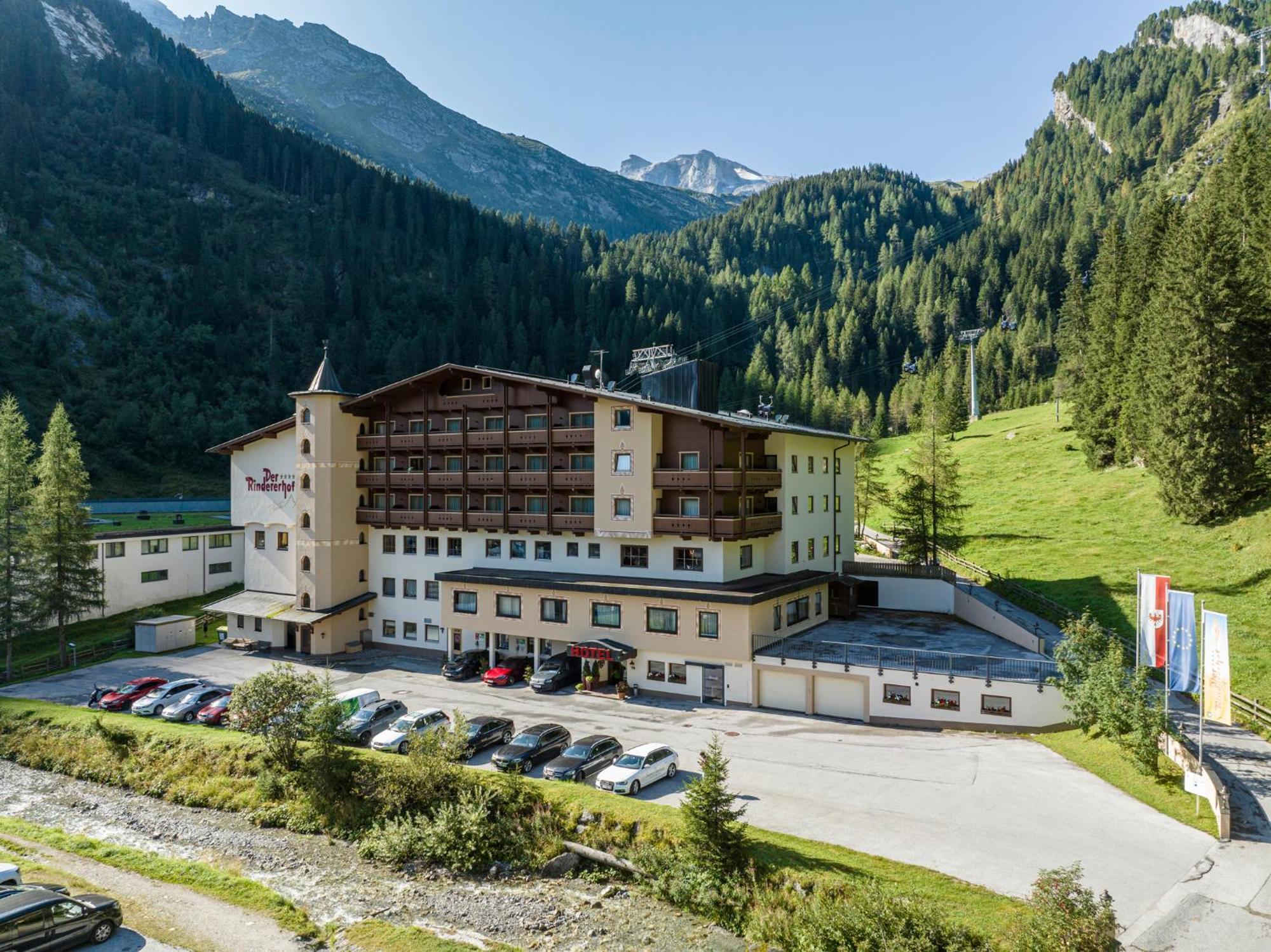Der Rindererhof Hotel Tux Luaran gambar
