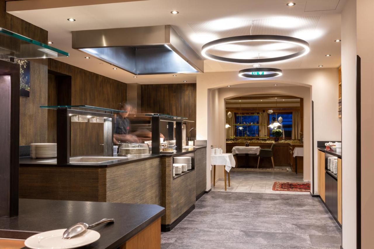 Der Rindererhof Hotel Tux Luaran gambar